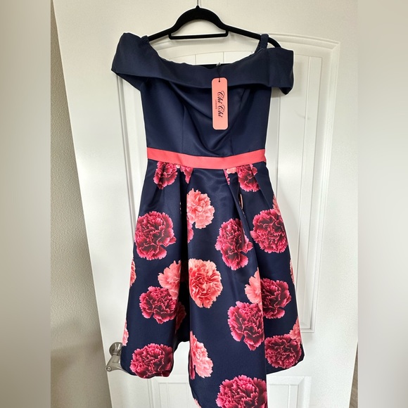 Chi Chi London Floral Print Bardot Bodice Midi Dress in Blue ,size:uk 8 ,US 4 - Picture 3 of 4